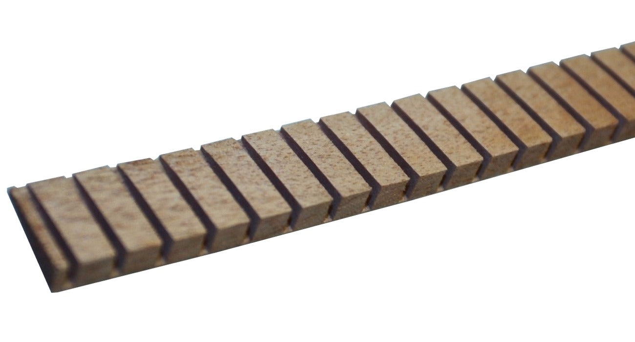 Kerfed Traditional (Triangular) Mahogany Guitar lining, 29" long